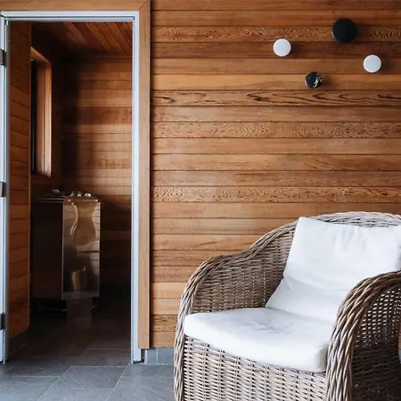 Langley Tango 3* ヴァル・トランス