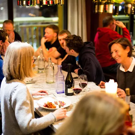 ホテル Langley Tango