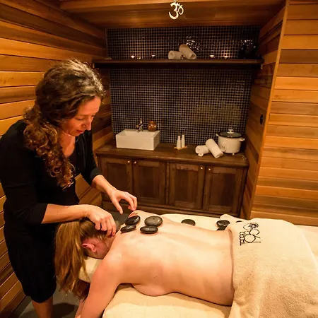 ホテル Langley Tango ヴァル・トランス