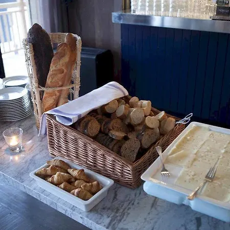 Langley Tango 3* ヴァル・トランス