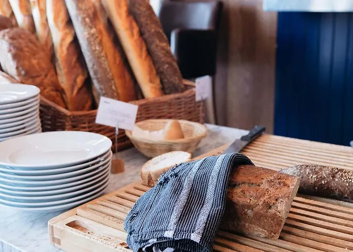 Langley Tango Szálloda 3*