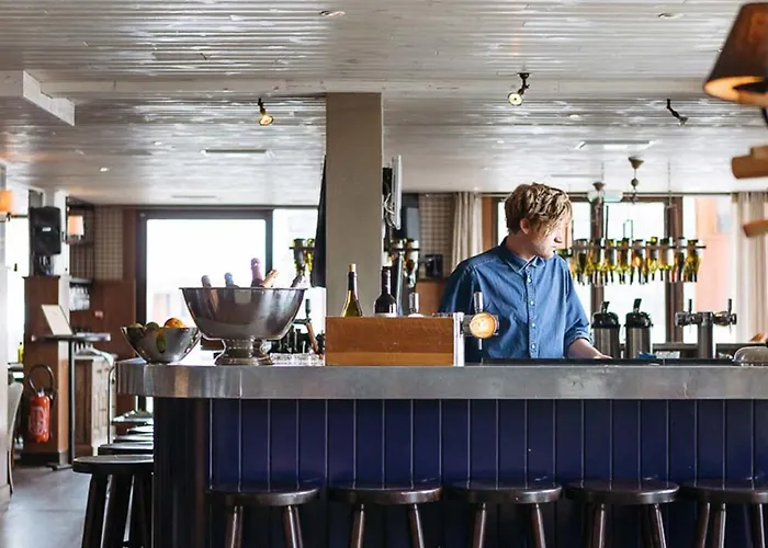 Szálloda Langley Tango 3*