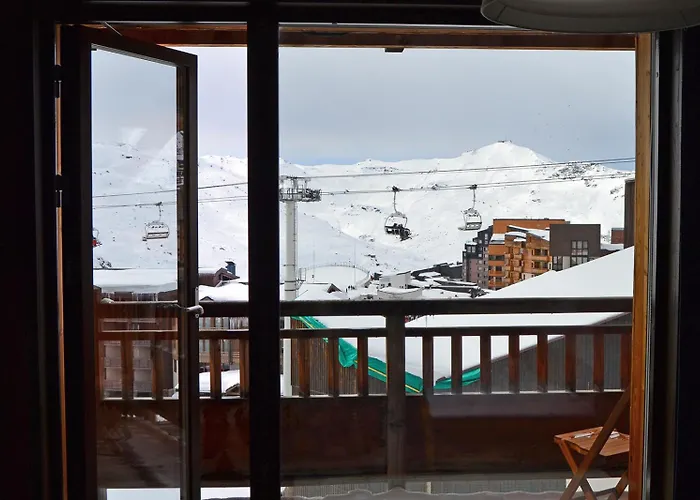 Langley Tango Szálloda