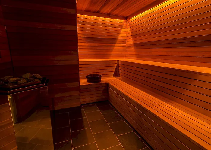 Szálloda Langley Tango