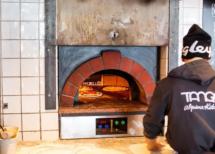 Szálloda Langley Tango