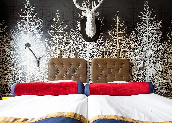 Langley Tango Szálloda